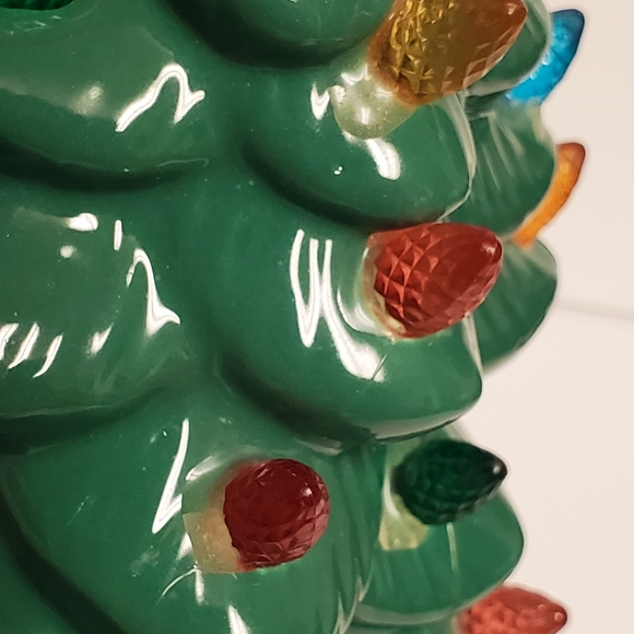 Ceramic Lighted Xmas Tree - Picture 9 of 14